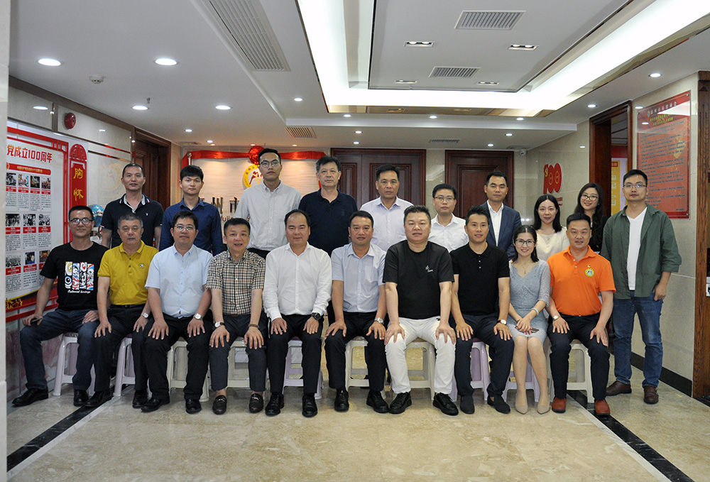 省商会青委会一行赴惠州市福建商会走访交流 省商会青委会一行赴惠州市福建商会走访交流