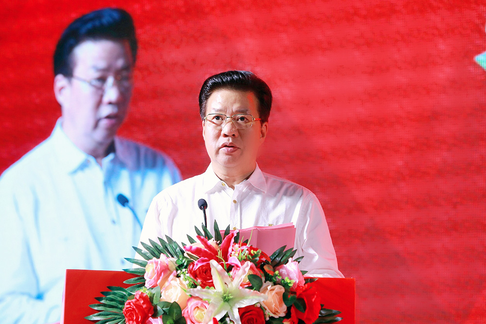 商会第三届理事会第七次会议在广州召开 商会第三届理事会第七次会议在广州召开