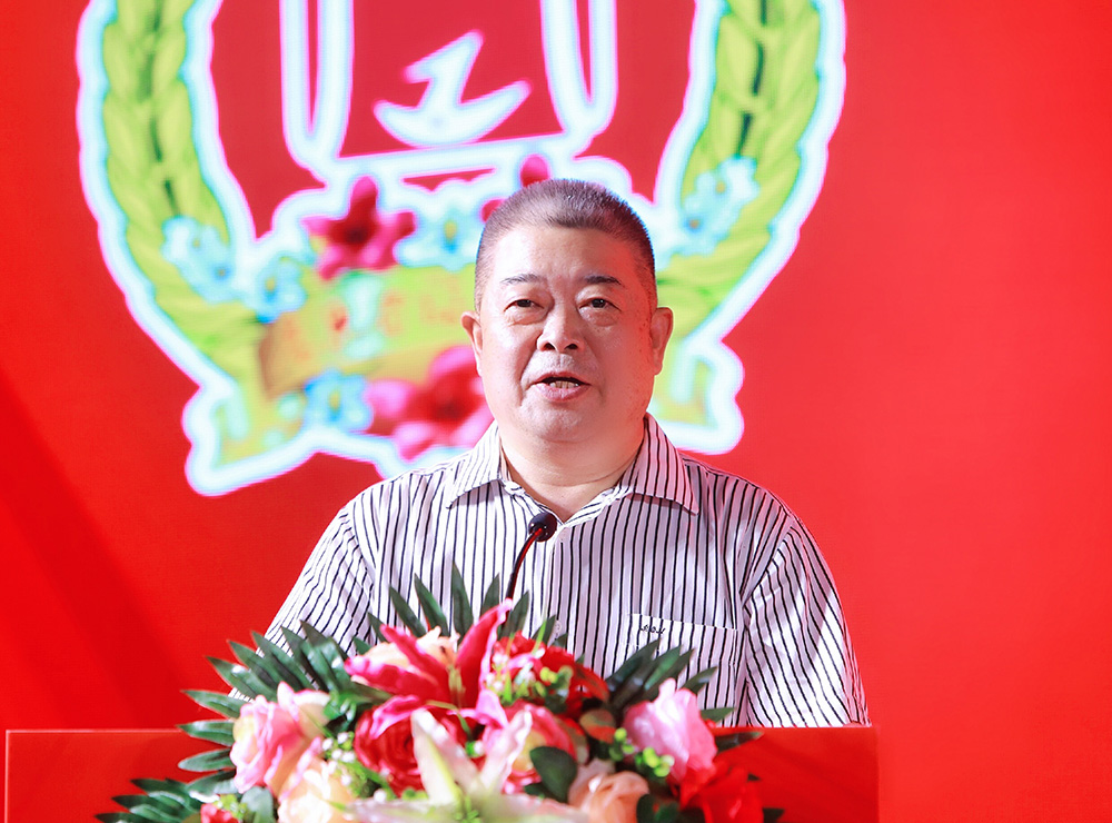 商会第三届理事会第七次会议在广州召开 商会第三届理事会第七次会议在广州召开