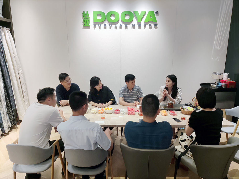 秘书处组织走访理事企业,宣传换届工作 秘书处组织走访理事企业,宣传换届工作