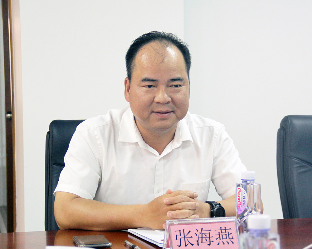 云浮市委常委、统战部部长梁仁球一行莅临商会走访调研 云浮市委常委、统战部部长梁仁球一行莅临商会走访调研