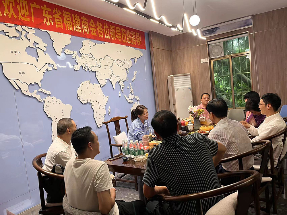 商会一行走访闽籍企业家王艳,宣传换届工作 商会一行走访闽籍企业家王艳,宣传换届工作