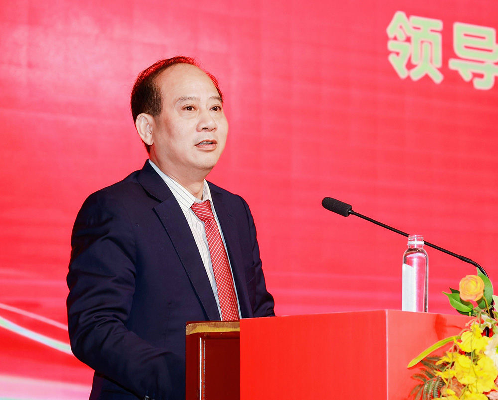 广东省福建商会第四届第一次会员代表大会在广州召开 广东省福建商会第四届第一次会员代表大会在广州召开